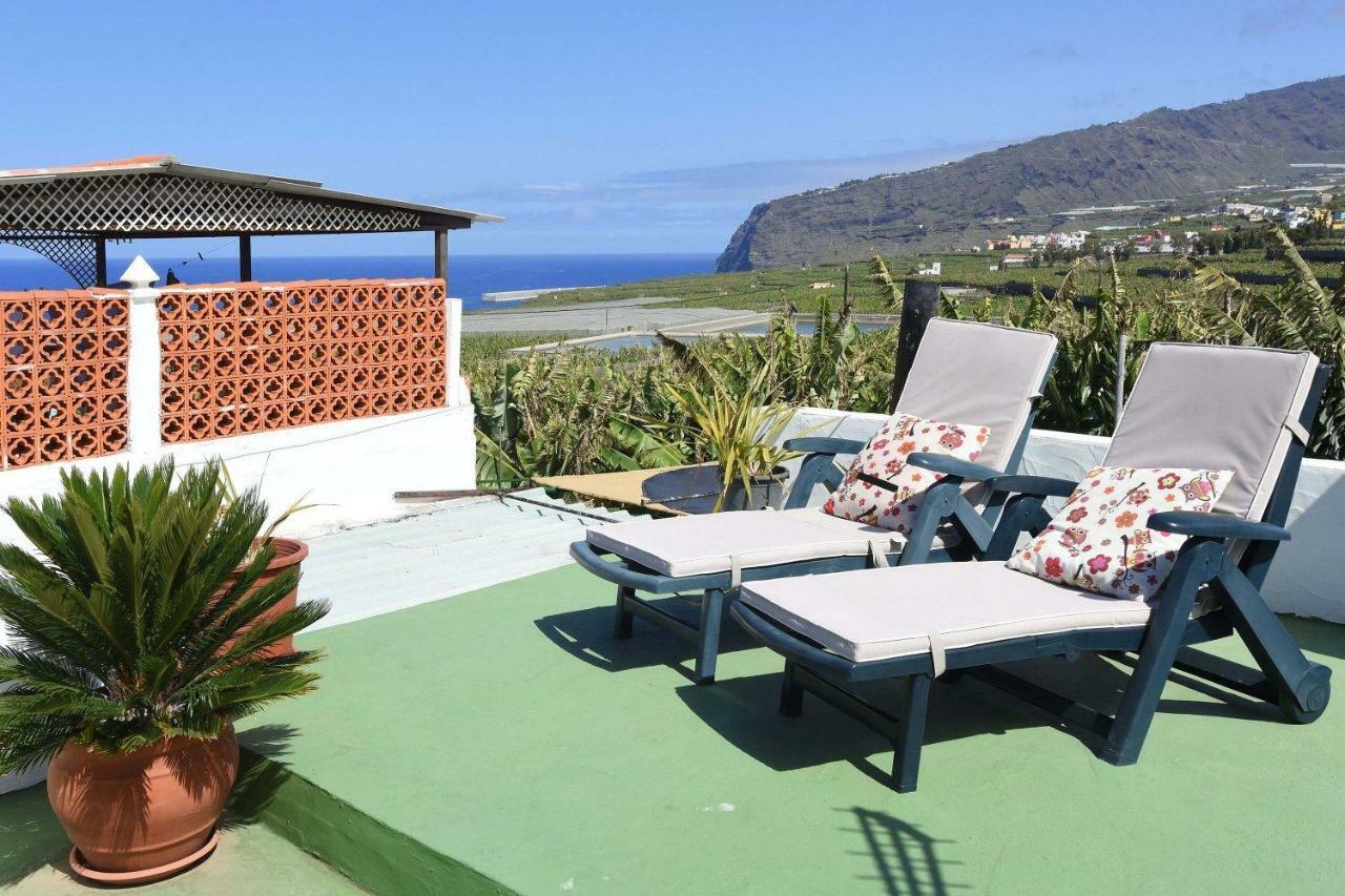 Casa Acosta Holiday home *
